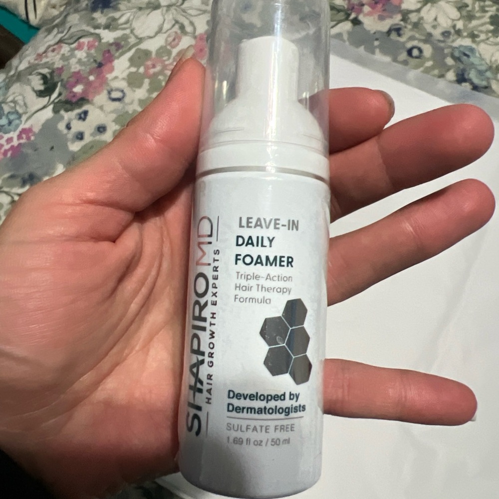 Leave-In Daily Foamer - White